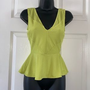 Bebe Lime Green Peplum XS Top EUC